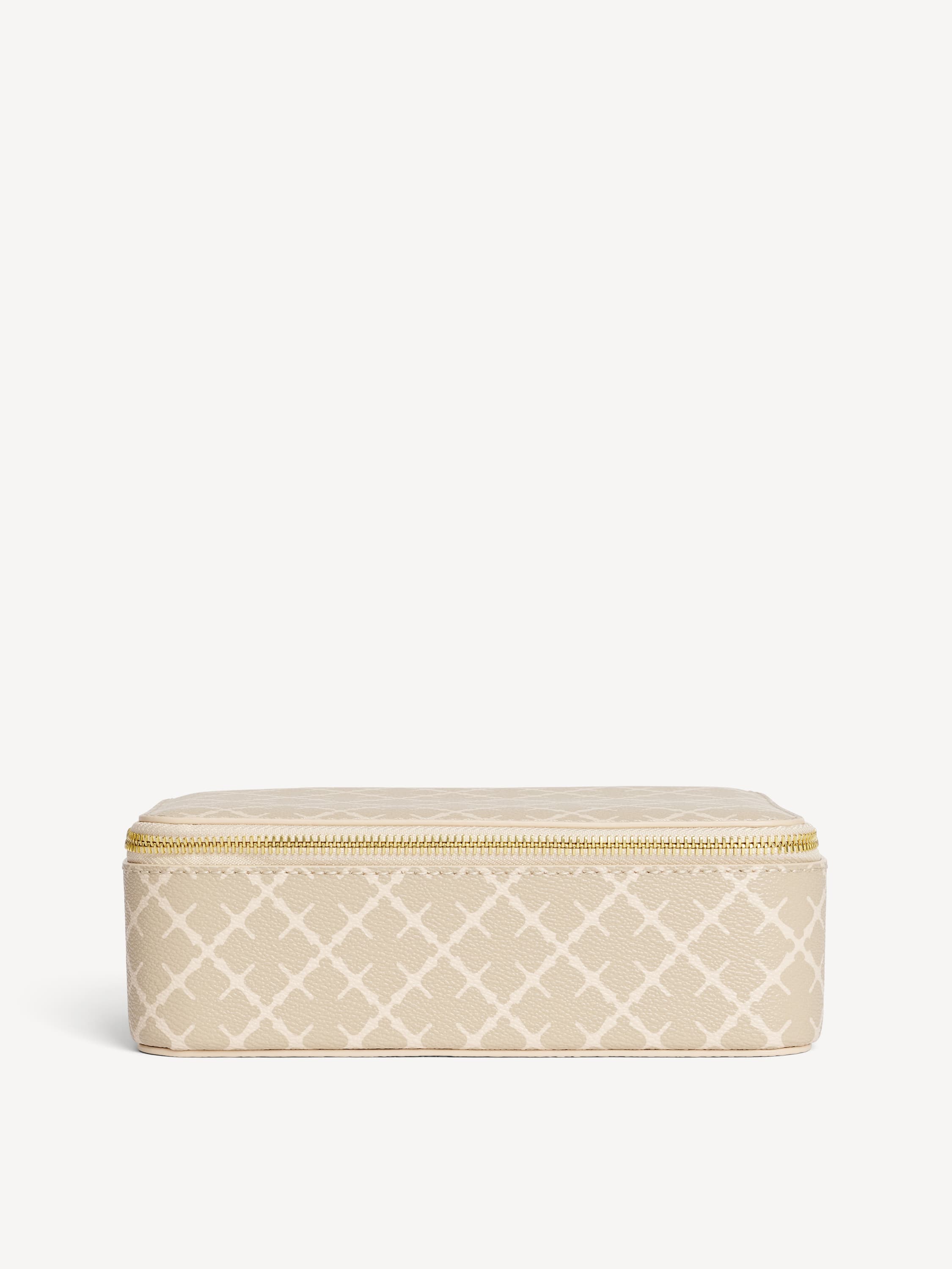 Bae cosmetic case
